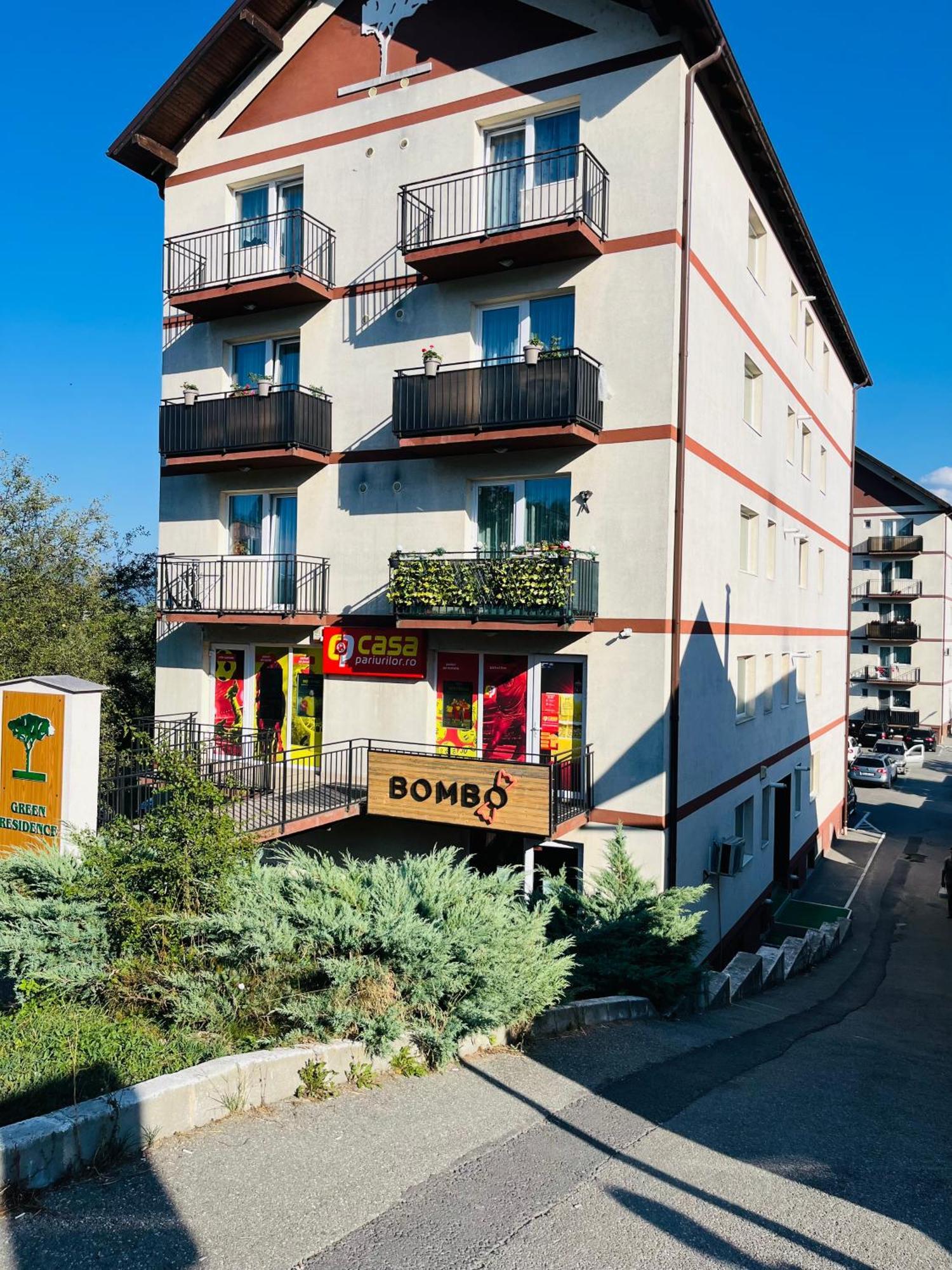 Green Apartaments Zărneşti Εξωτερικό φωτογραφία