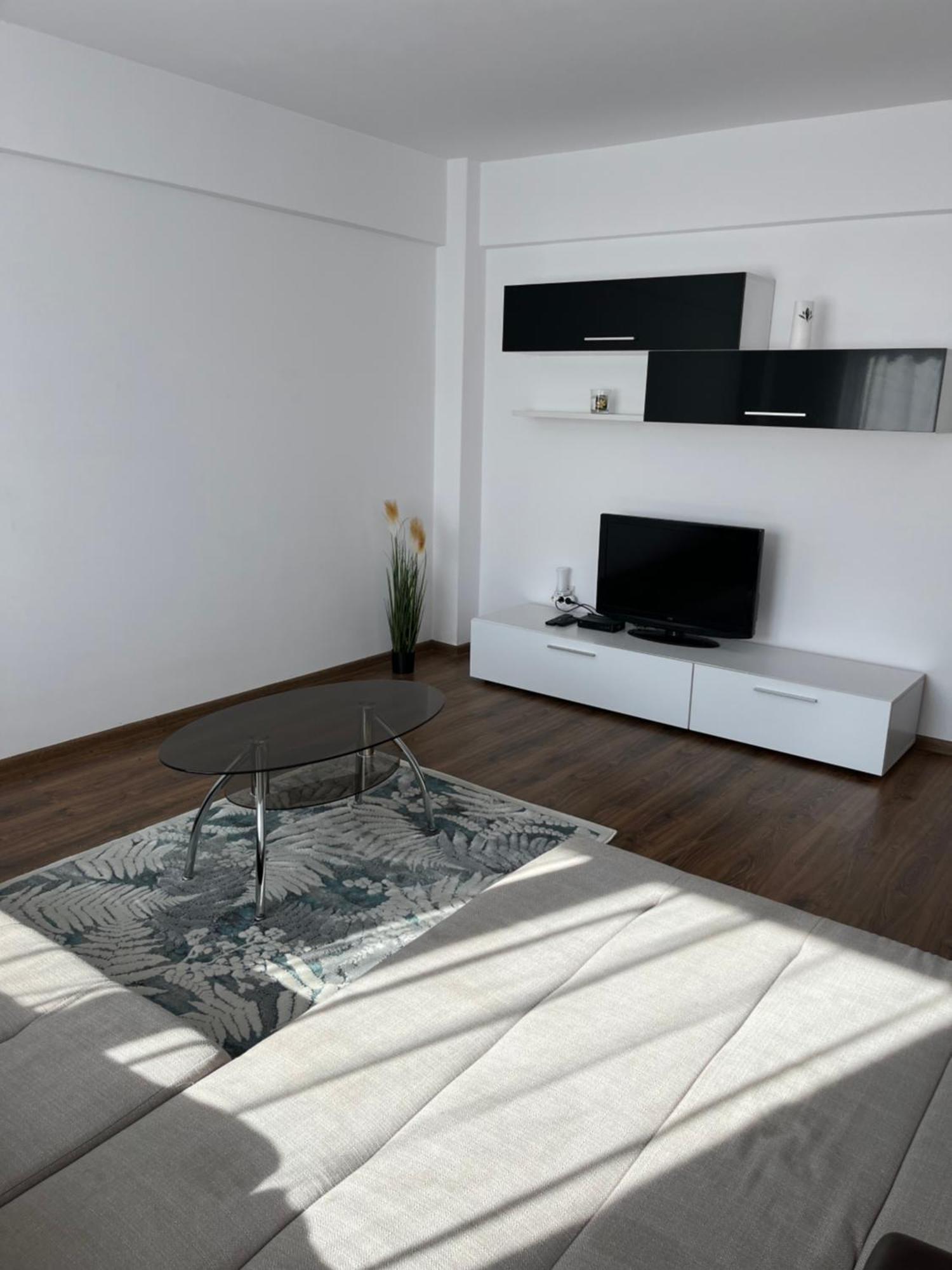 Green Apartaments Zărneşti Εξωτερικό φωτογραφία