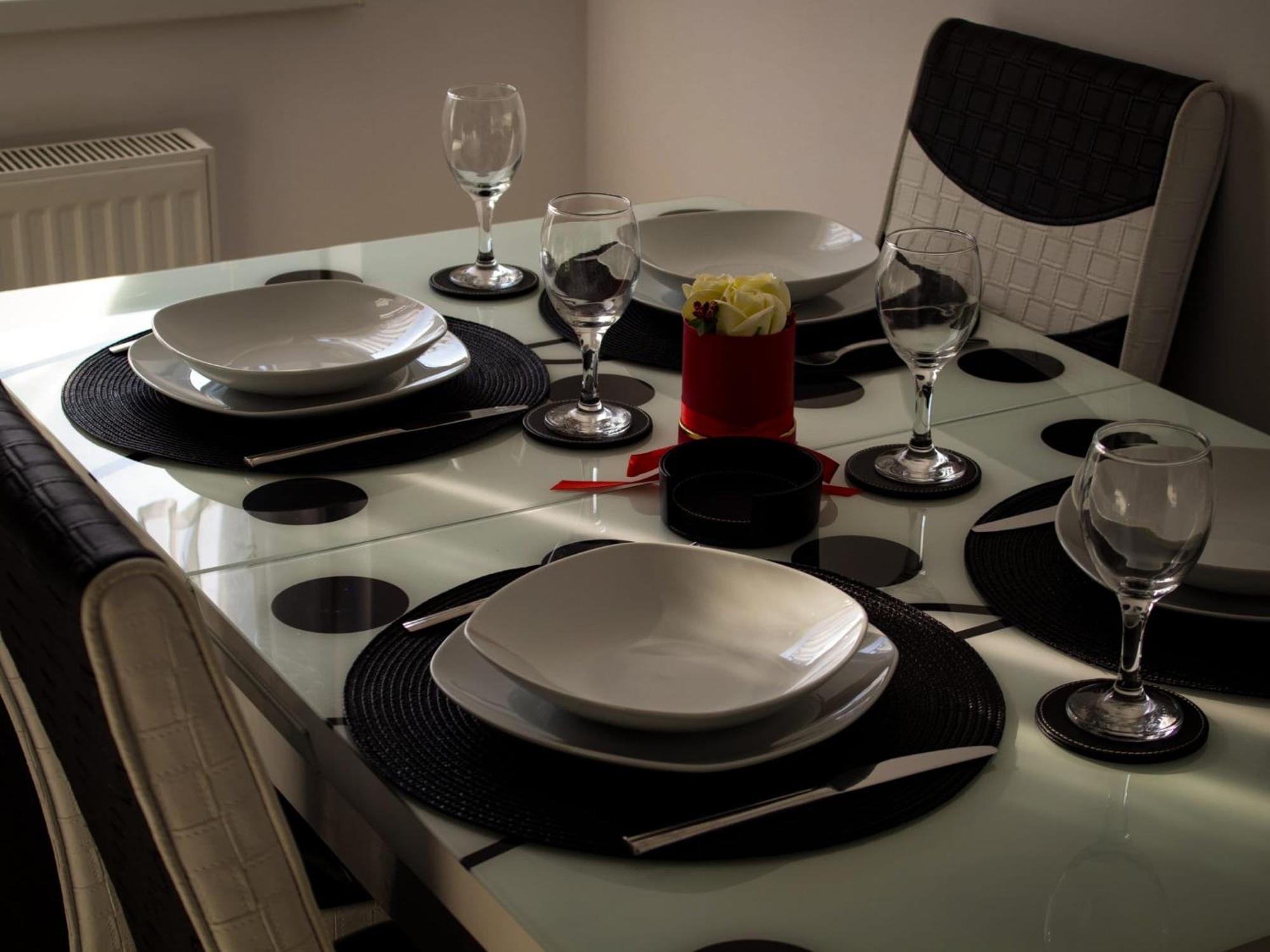 Green Apartaments Zărneşti Εξωτερικό φωτογραφία